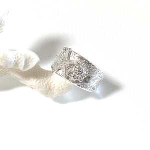 Tidal Sea Star Ring