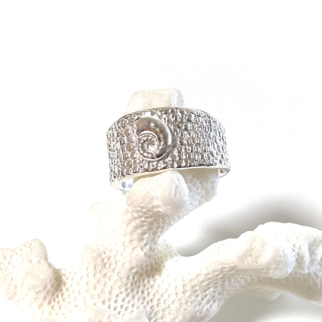 Manta Ray and Spirula Ring